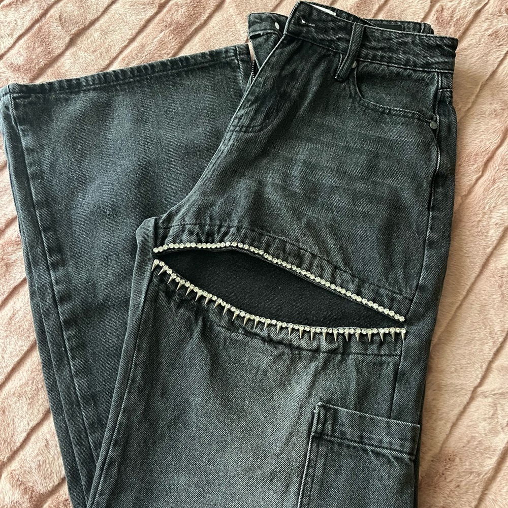Stylish Black Jeans with Rhinestone Detailing
